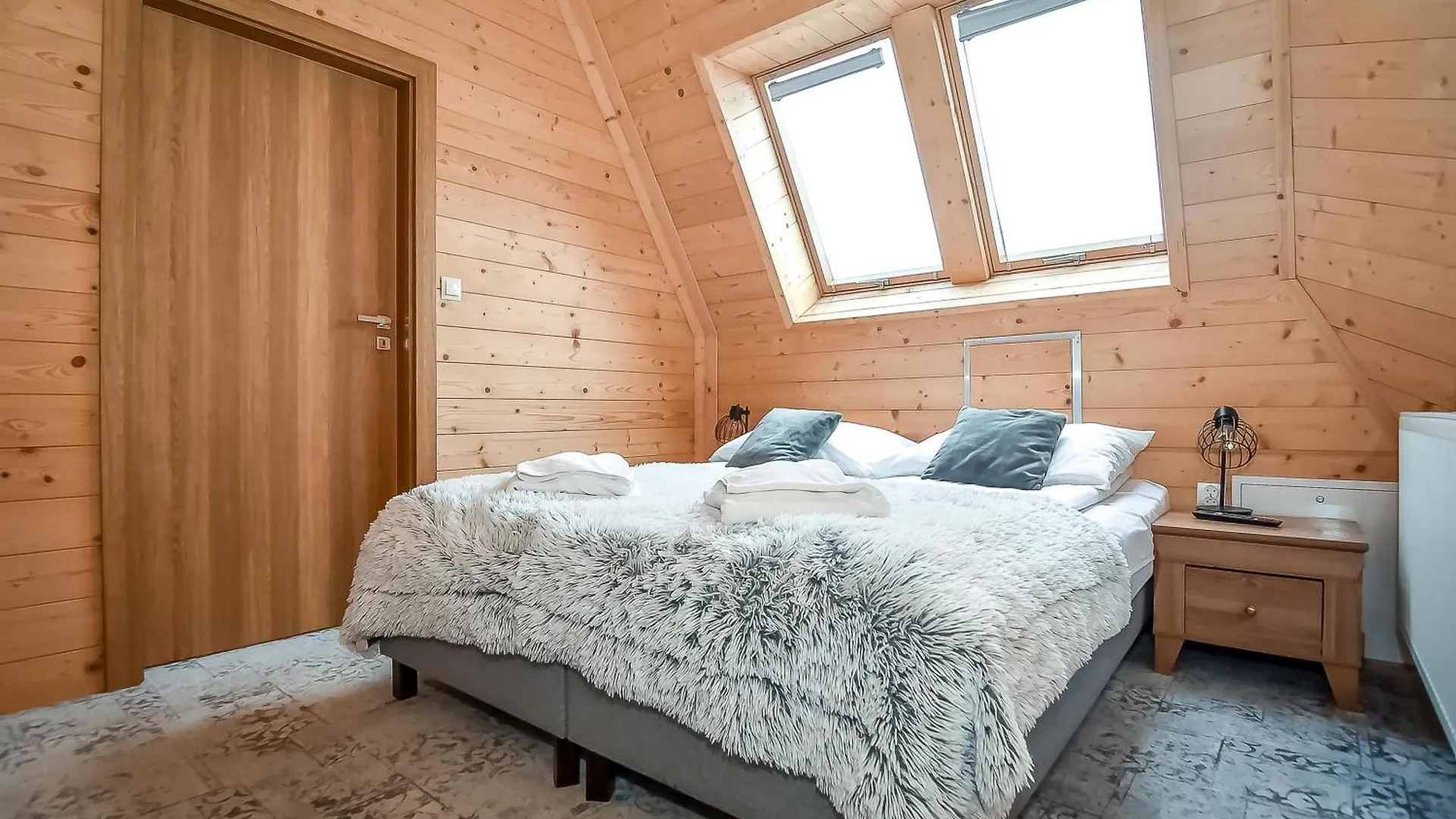 Apartment Apartamenty Pod Tatrzanskim Niebem Zakopane Poland
